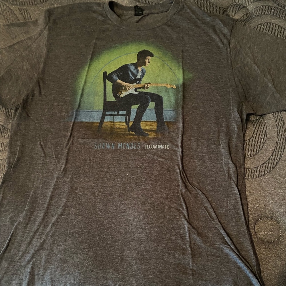 Shawn Mendes Graphic tshirt